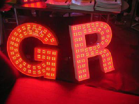  天长LED发光字常见的安装误区。